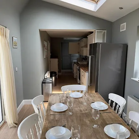 Cosy En-suite Double South 4 民宿