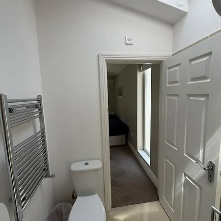 民宿 Cosy En-suite Double South 4 *